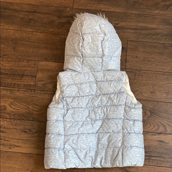 Gap vest - Picture 5 of 5